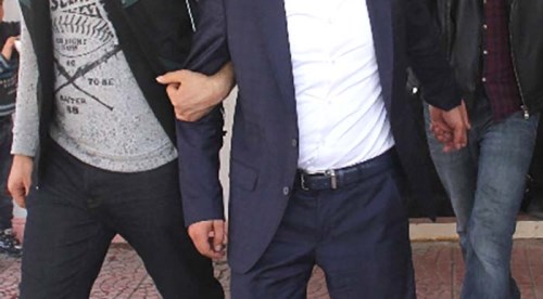Aranan firari zehir taciri Eskişehir'de yakalandı