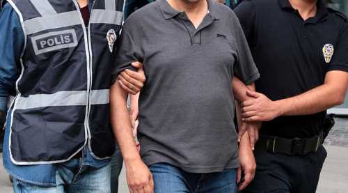 Aranan şahıs ziyarette yakalandı