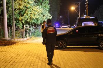 Arazi Anlaşmazlığından Çıkan Silahlı Kavgada 6 Kişi Yaralandı
