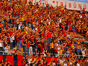 Arena Es Es diye inleyecek