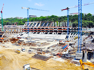 Arenada çalışmalar sürüyor