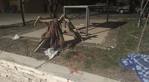 Arkadaşının boğazını keserek öldürdü