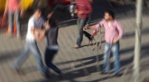 Arkadaşlar birbirine girdi: 1 yaralı