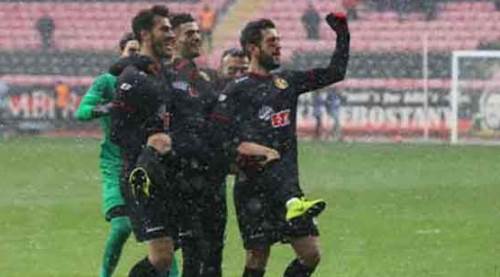 Artık sonuncu değiliz!