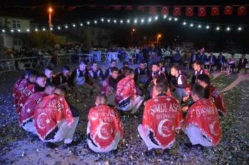 Askere Gidecek Kınalı Kuzular Gönüllerince Eğlendi
