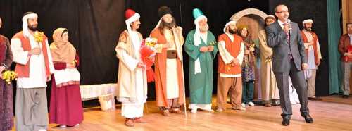 AŞKIN PAZARINDA YUNUS EMRE