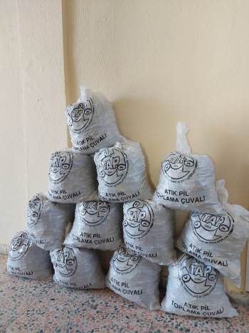 Aslanapa Belediyesi’Nden Atık Pil Toplama Kampanyası
