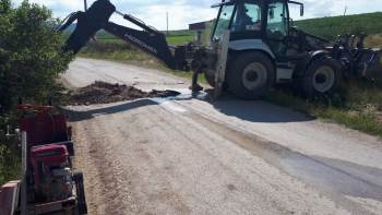 Aslanapa Belediyesi’Nden Yol Bakım Çalışmaları
