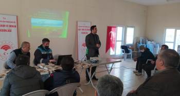Aslanapa’Da Çiftçi Eğitim Ve Bilgilendirme Toplantıları
