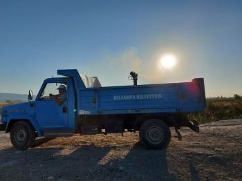 Aslanapa’Da Haşere Mücadelesi
