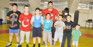 Ata sporuna bağlandılar