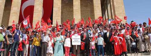 Ata’ya gittiler