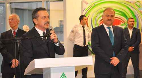 Ataç 'Sanata Katkı Kurumsal Ödülü' aldı