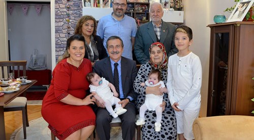 Ataç mutluluklarına ortak oldu