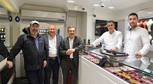 Ataç ve Çakırözer'den esnaf ziyareti