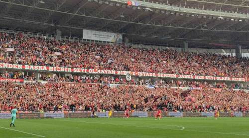 Atatürk Spor Kompleksi Eti Stadyumu!