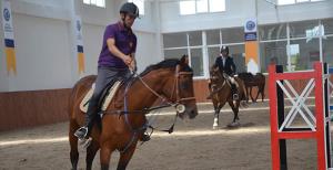 Atçılık kumar değil bir kültür