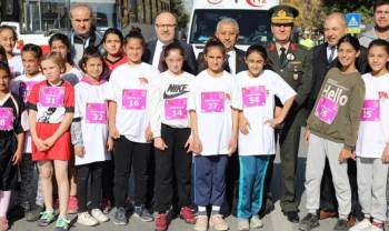 Atletler Atatürk Yol Koşusu’Nda Ter Döktü
