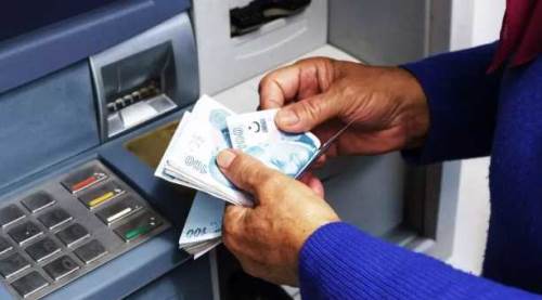 ATM’de yapılan bu hata cebinizi yakabilir: Para çekerken dikkat!
