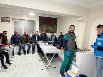 Avcılar Derneği’Nde 98 Av Köpeğine Çip Takıldı,100 Köpeğe Kuduz Aşısı Yapıldı
