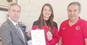 Avrupa 3'üncüsünden altın öğütler