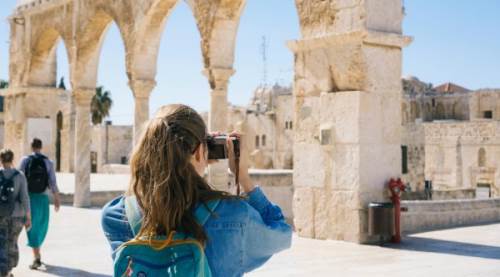 Avrupa Gezisi Sırasında Hastalanırsanız Ne Yapmalısınız? Sağlık Sigortası ve Pratik Çözümler