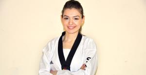 Avrupa üçüncüsü avukat