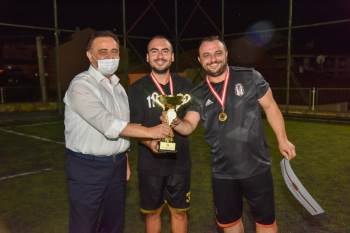 Ayak Tenisi Turnuvası Renkli Görüntüleri Sahne Oldu
