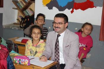 Aydın İlkokulu’Nda Tamir Ve Tadilat Çalışmaları Tamamlandı
