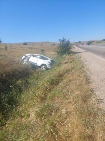 Aynı Aileden 3 Kişi Kazada Yaralandı
