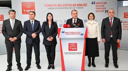 Ayşe Ünlüce, TBB Encümen Toplantısı için Ankara'ya gitti