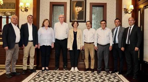 Ayşe Ünlüce’nin ardından 3 başkan daha Yeni Parti’ye geçiyor!