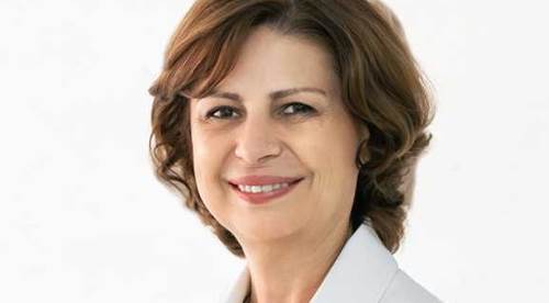 Ayşe Ünlüce ters köşe yaptı!