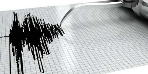 AYVACIK BEŞİK GİBİ SALLANIYOR