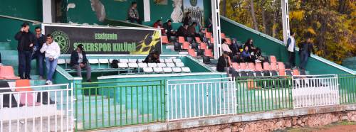 Az sayıda taraftar vardı