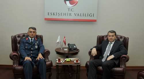 Azmi Çelik’i makamında ziyaret etti