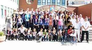 Başarılı atletlere görkemli tören