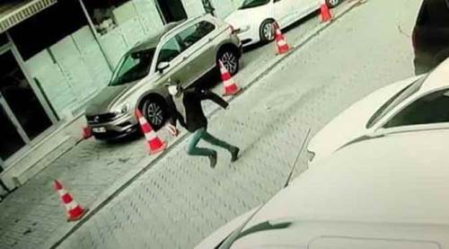 Baba oğulun akıl almaz oyunu!