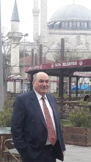 Baba Ve Oğlu 2 Gün Arayla Koronavirüsten Hayatını Kaybetti
