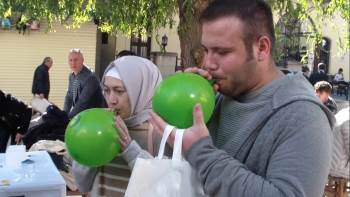 Bağımlılığa Dikkat Çektiler
