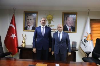 Bakan Gül: “Milletin Derdini Unutur, Kendi Derdimize Düşersek Kaybederiz"
