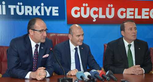BAKAN SOYLU EMEKLİLİK İÇİN YAŞA TAKILDI