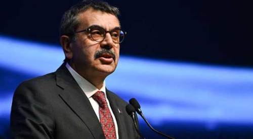 Bakan Tekin'den önemli açıklamalar: Ara tatiller masada