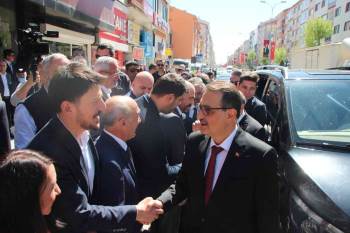 Bakan Varank: "Kaftancıoğlu Kararını Eleştirmek İkiyüzlülüktür"
