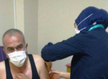 Bakan Varank, Kütahyalı Yerli Vlp Aşısı Gönüllüsünü Tebrik Etti
