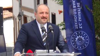 Bakan Varank’Tan Yabancı Yatırımcılar İle İlgili Açıklama:
