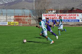Bal: Sandıklıspor: 1 - Salihli Belediyespor: 3
