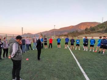 Bal Temsilcisi Bayırköyspor Lige Bomba Gibi Hazırlanıyor
