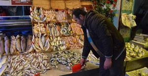 Balıkçılar satıştan memnun