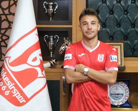 Balıkesir Celal Emir ile anlaştı